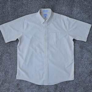 Vintage LL Bean Wrinkle Resistant Short Sleeve Striped Yellow Blue Shirt Mens 17